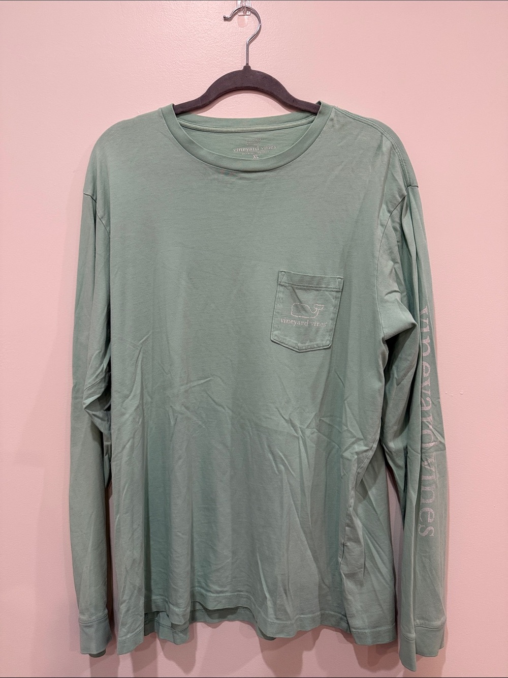 Vineyard Vines Long-Sleeve Pocket Tee in Sage